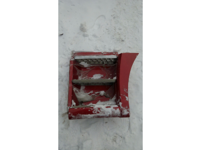 Корпус подножки левый в сборе SH F3000 тягач красный SHAANXI / Shacman (ШАНКСИ / Шакман) DZ13241240411 фото 1 Казань