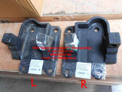 Кронштейн крепления реактивной тяги к среднему мосту большой правый H HOWO (ХОВО) AZ9725520291 фото 1 Казань